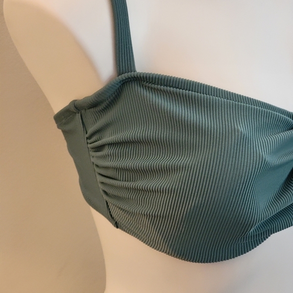 Shade & Shore Mini ribbed bandeau bikini top Green Size 36 DD - Picture 5 of 11